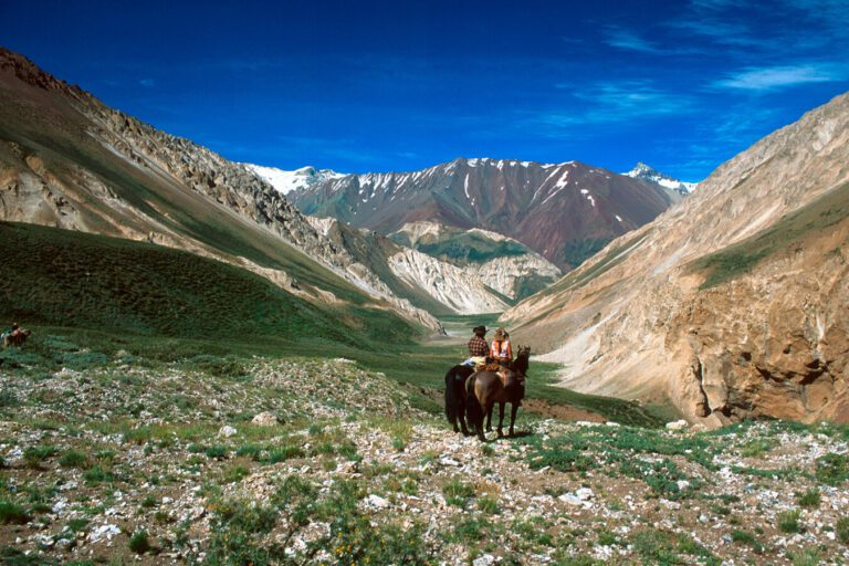Lo Mejor del Cajon Del Maipo [ Aquí ]